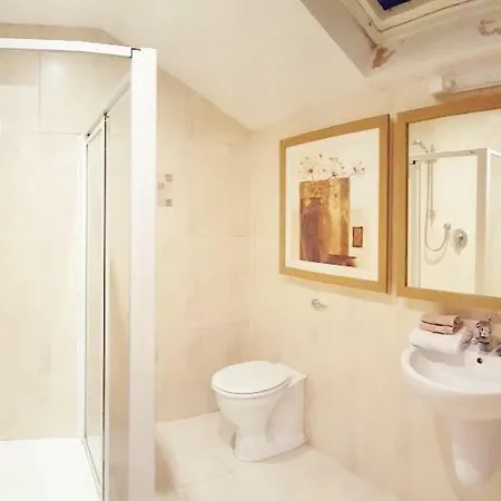 Silver Crescent House & Apts Vacation City Ireland Galway