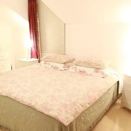 Silver Crescent House & Apts Vacation City Ireland Galway