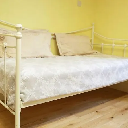 Silver Crescent House & Apts Vacation City Ireland Galway