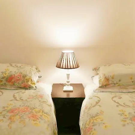 Apartment Silver Crescent House & Apts Vacation City Ireland *