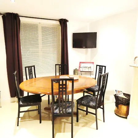 Apartment Silver Crescent House & Apts Vacation City Ireland Galway