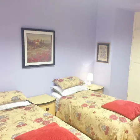 Silver Crescent House & Apts Vacation City Ireland Apartment