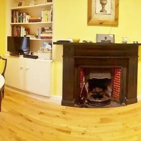 Silver Crescent House & Apts Vacation City Ireland Apartment